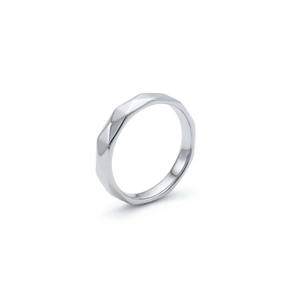 FACETE RING