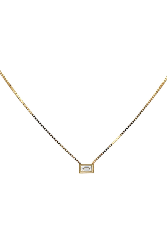 Horizontal Baguette diamond necklace